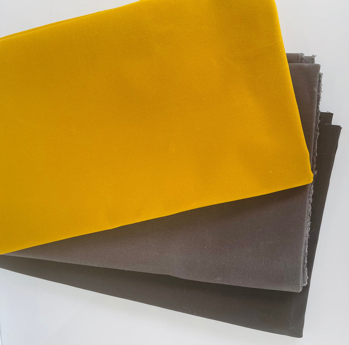 Waxed Canvas - Cotton Duck 10oz - Lemon - Curry - Big Duck Canvas - WAX-1010-LC