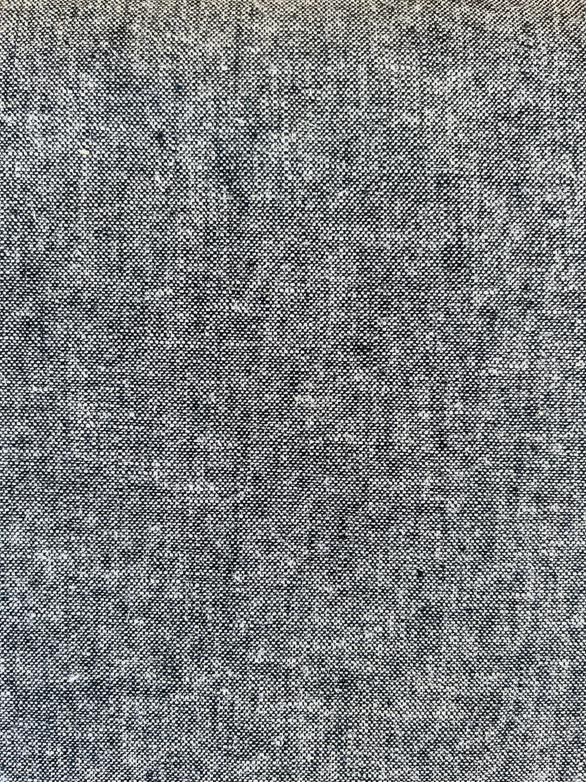 Essex-Robert Kaufman-Yarn Dyed Linen Cotton Blend-Black Fabric