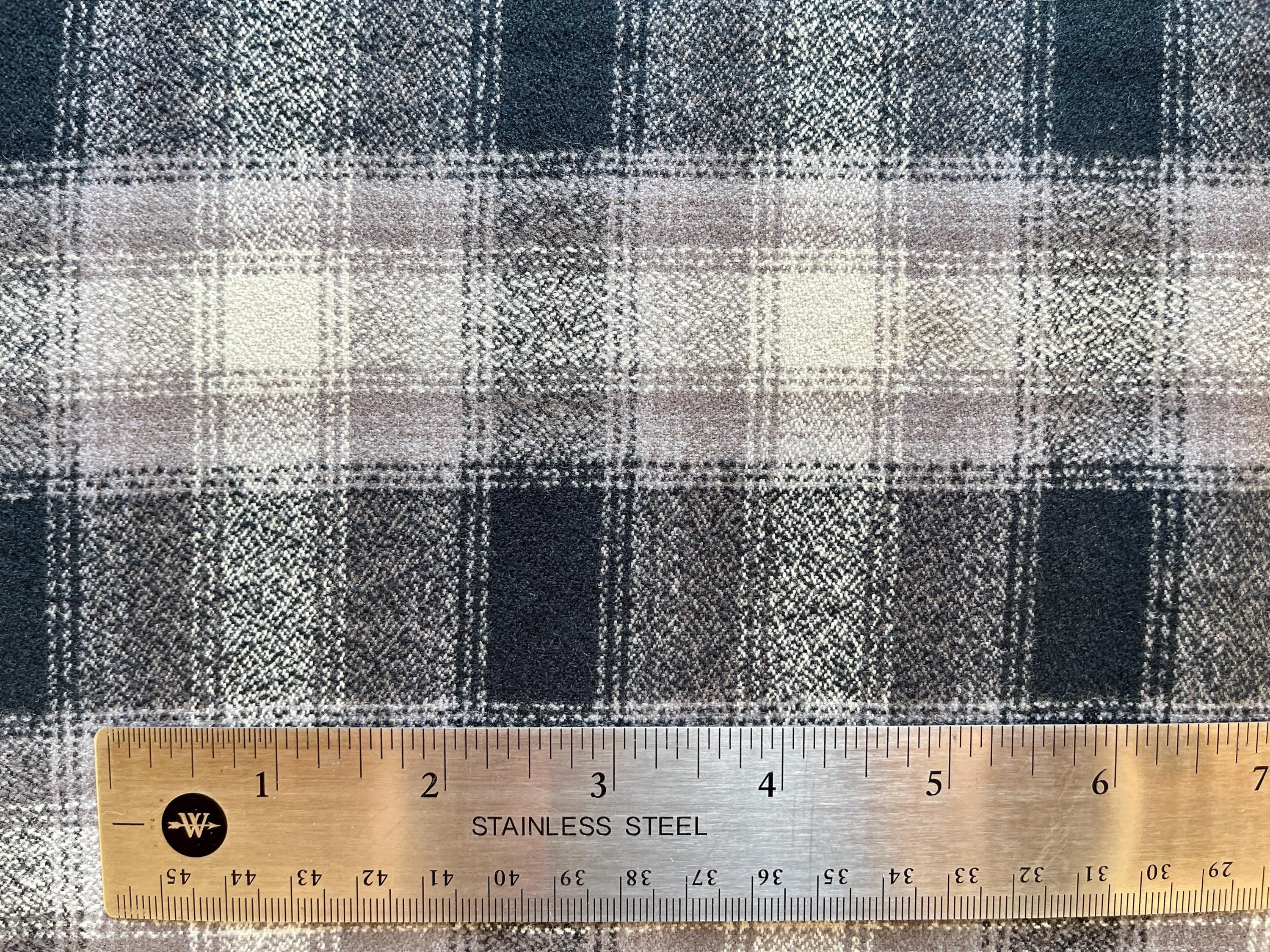 Mammoth Flannel - Grey Flannel- Robert Kaufman - 100% Cotton - SRKF-13933-12