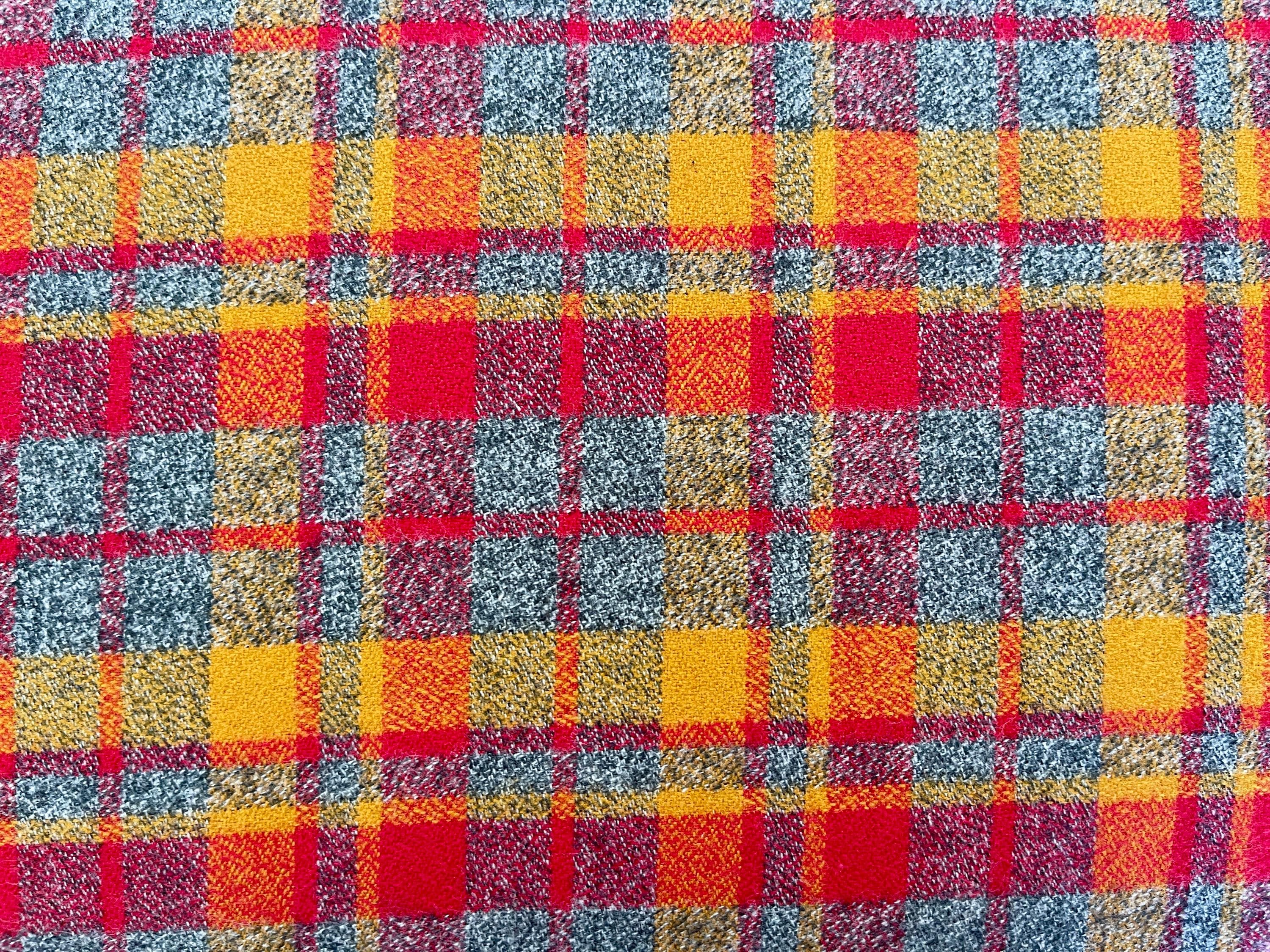 Mammoth Flannel - Crimson Flannel- Robert Kaufman - 100% Cotton - SRKF-13927-91