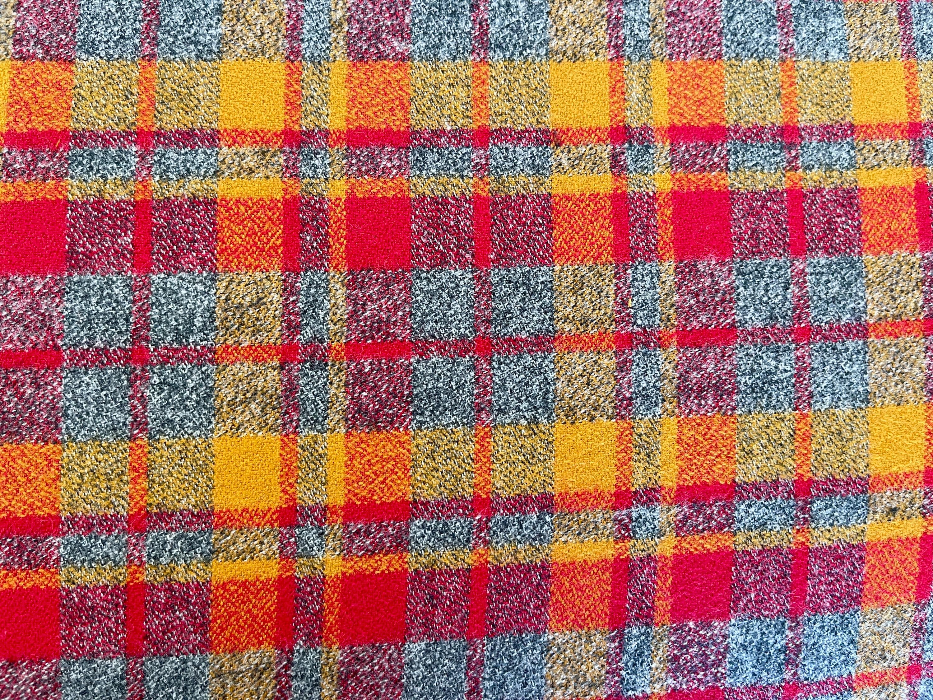 Mammoth Flannel - Crimson Flannel- Robert Kaufman - 100% Cotton - SRKF-13927-91