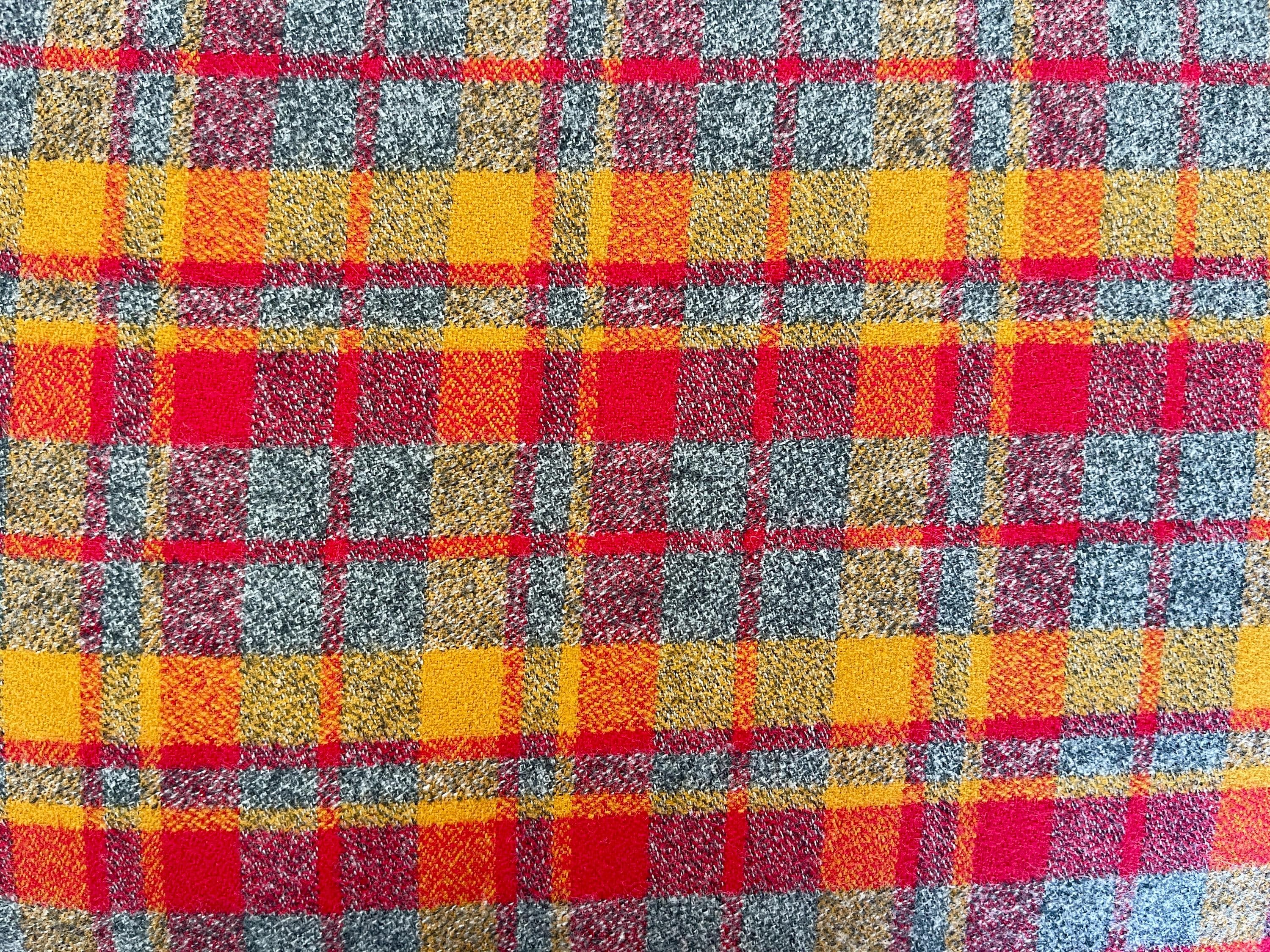Mammoth Flannel - Crimson Flannel- Robert Kaufman - 100% Cotton - SRKF-13927-91