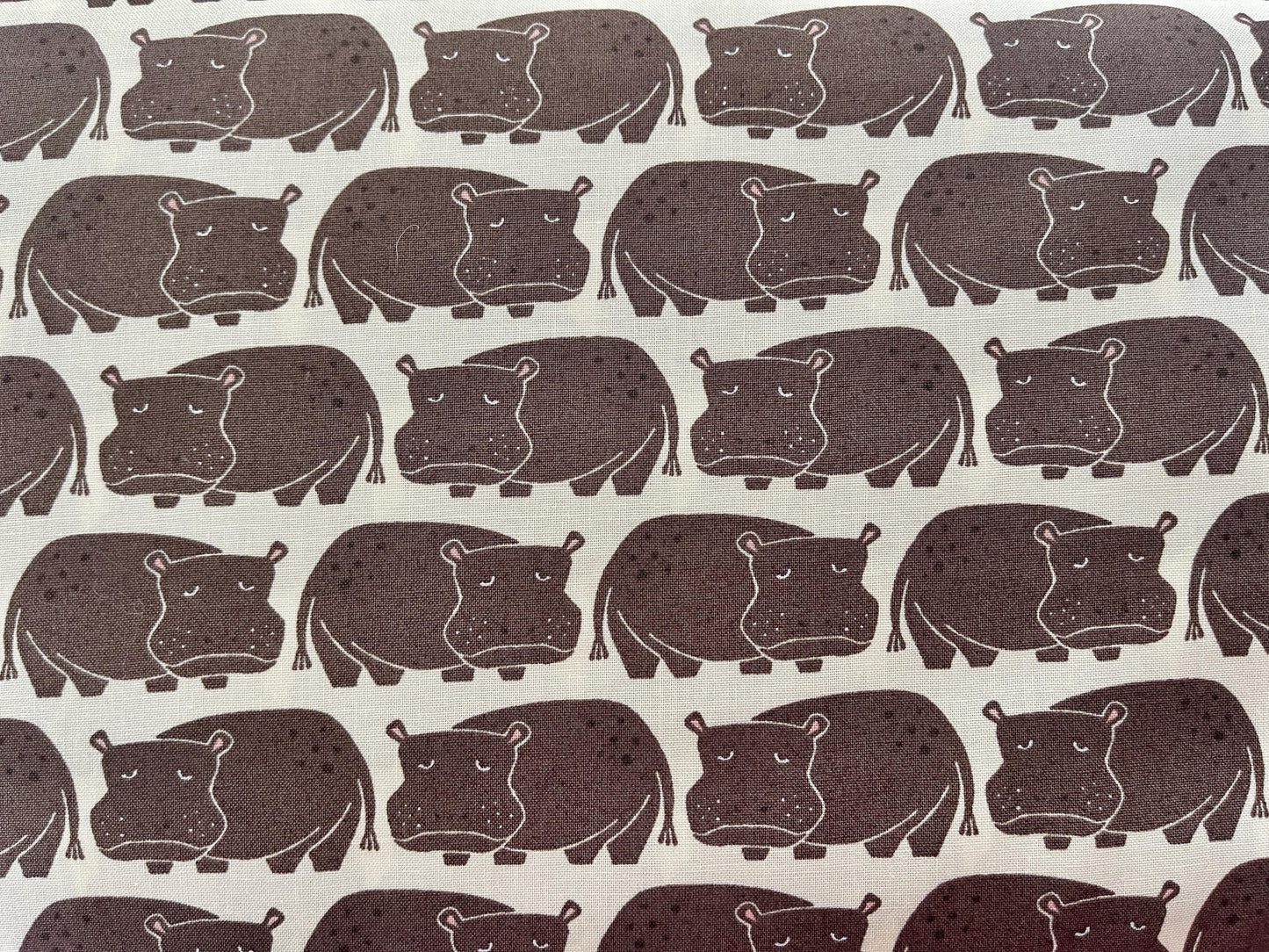 Rising Sun - Weary Hippo - Willow Fabric - Loes Van Oosten - LV901-WI1