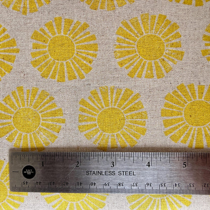 By the Seaside-Sunshine White Unbleached Canvas-Loes Van Oosten-Cotton Steel-Aan Zee