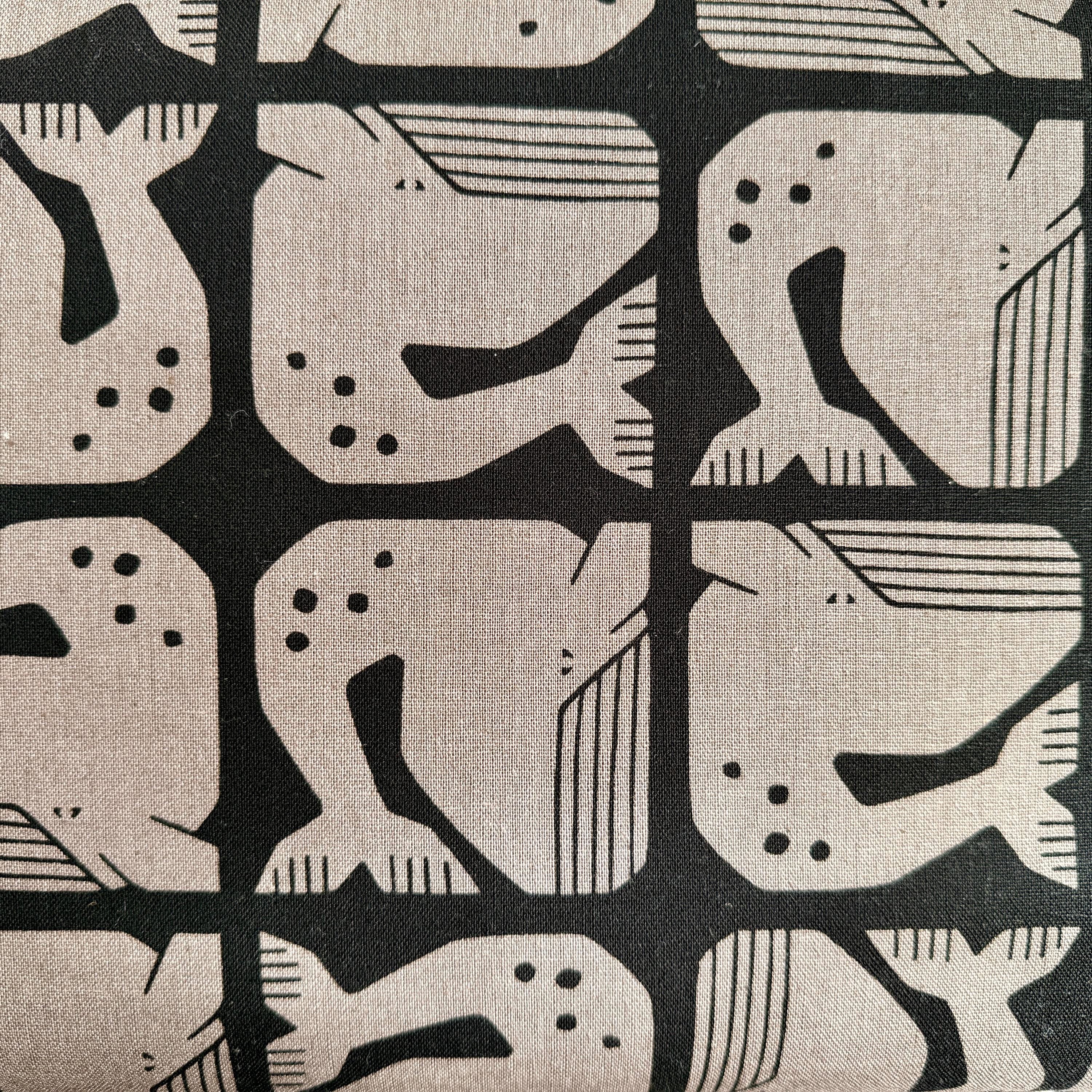 By the Seaside II -Grumpy Whale-Black Unbleached Canvas-Loes Van Oosten-Cotton Steel