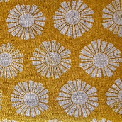 By the Seaside-Sunshine Golden Unbleached Canvas-Loes Van Oosten-Cotton Steel-Aan Zee