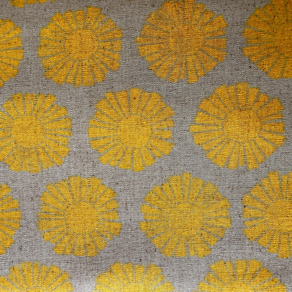 By the Seaside-Sunshine Sky Blue Unbleached Canvas-Loes Van Oosten-Cotton Steel-Aan Zee