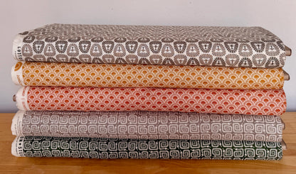 Rising Sun - Lion - Fog - Cotton + Steel - Loes Van Oosten - LV903-FO2