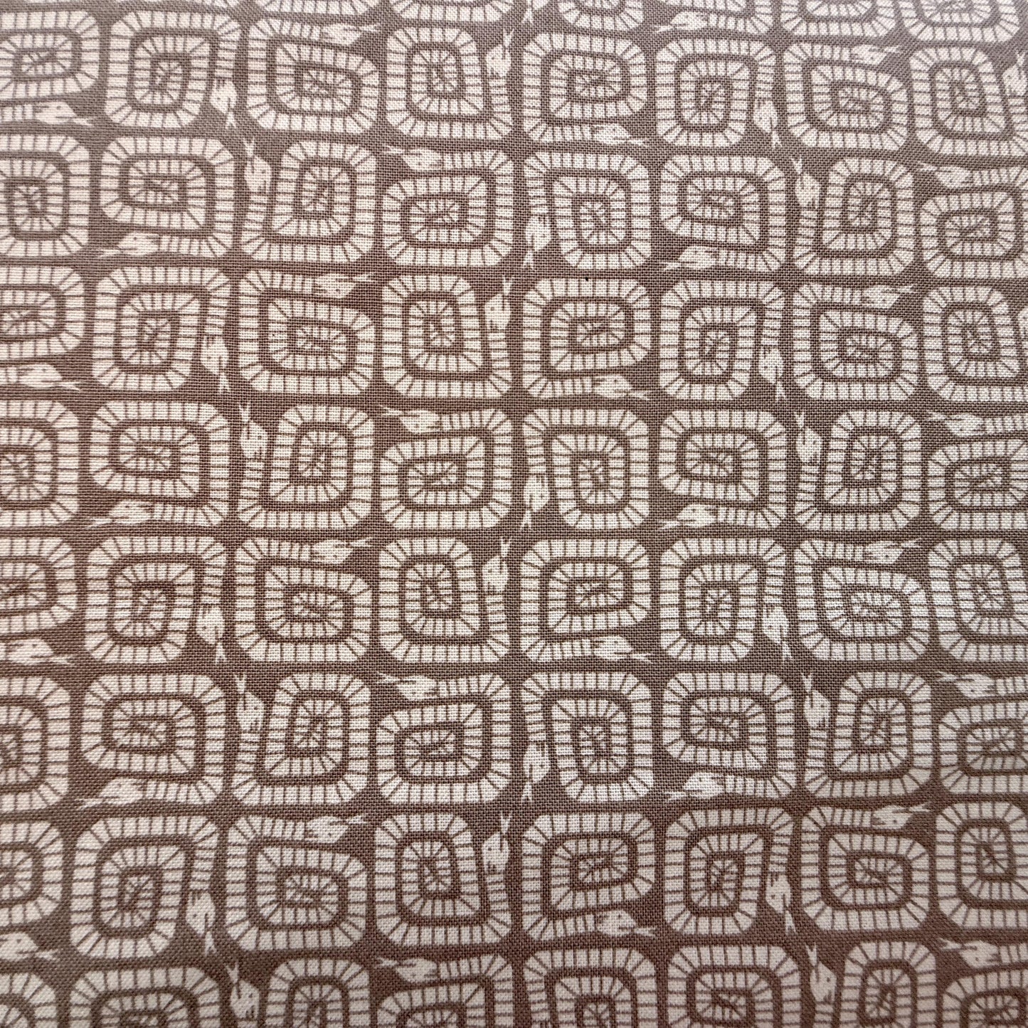 Rising Sun - Winding Snake - Shadow - Cotton + Steel - Loes Van Oosten - LV904-SH3