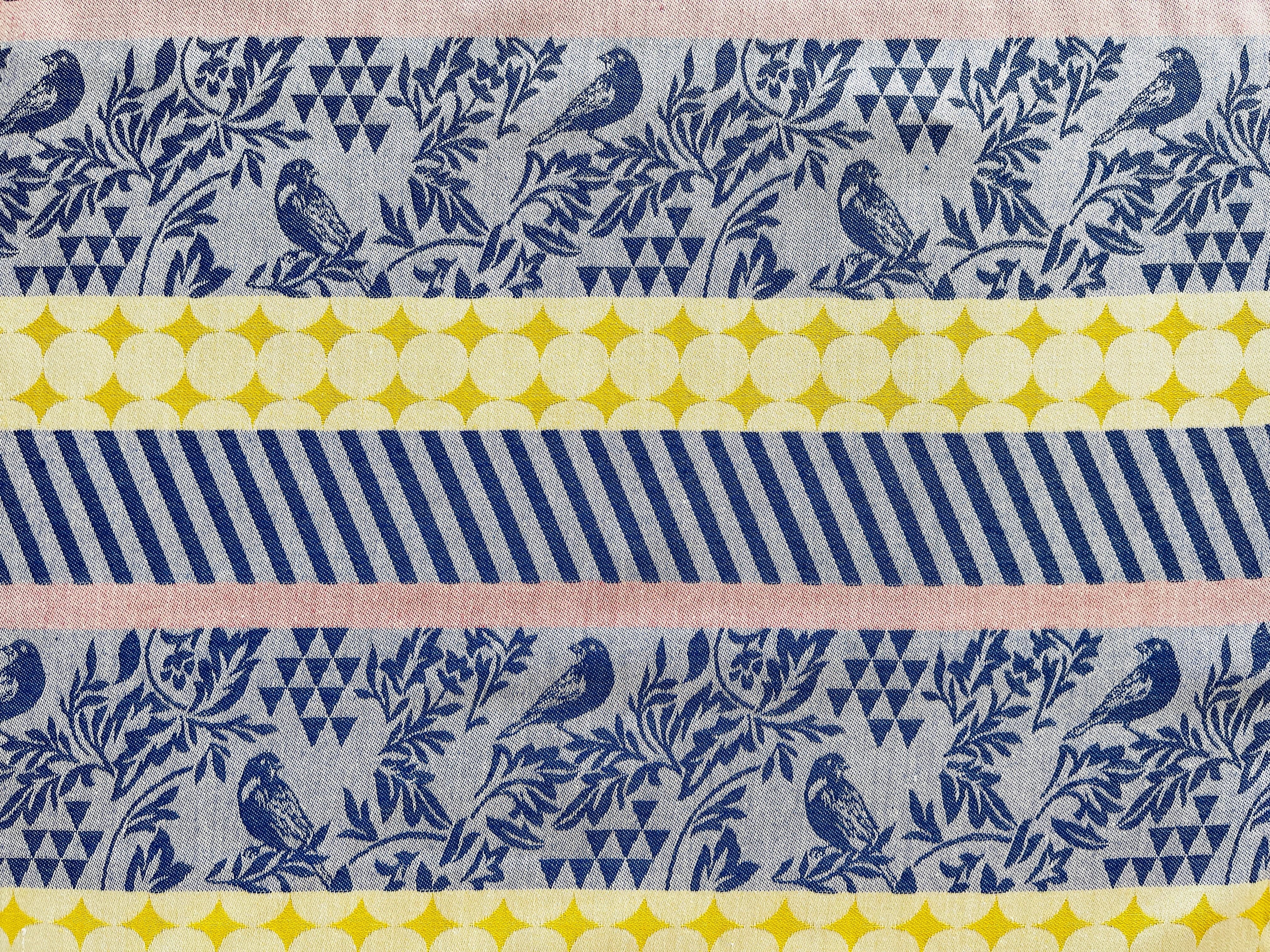 Bird - Bird Fabric -  Kokka - Japanese Fabric - Jacquard Cotton -Reversible
