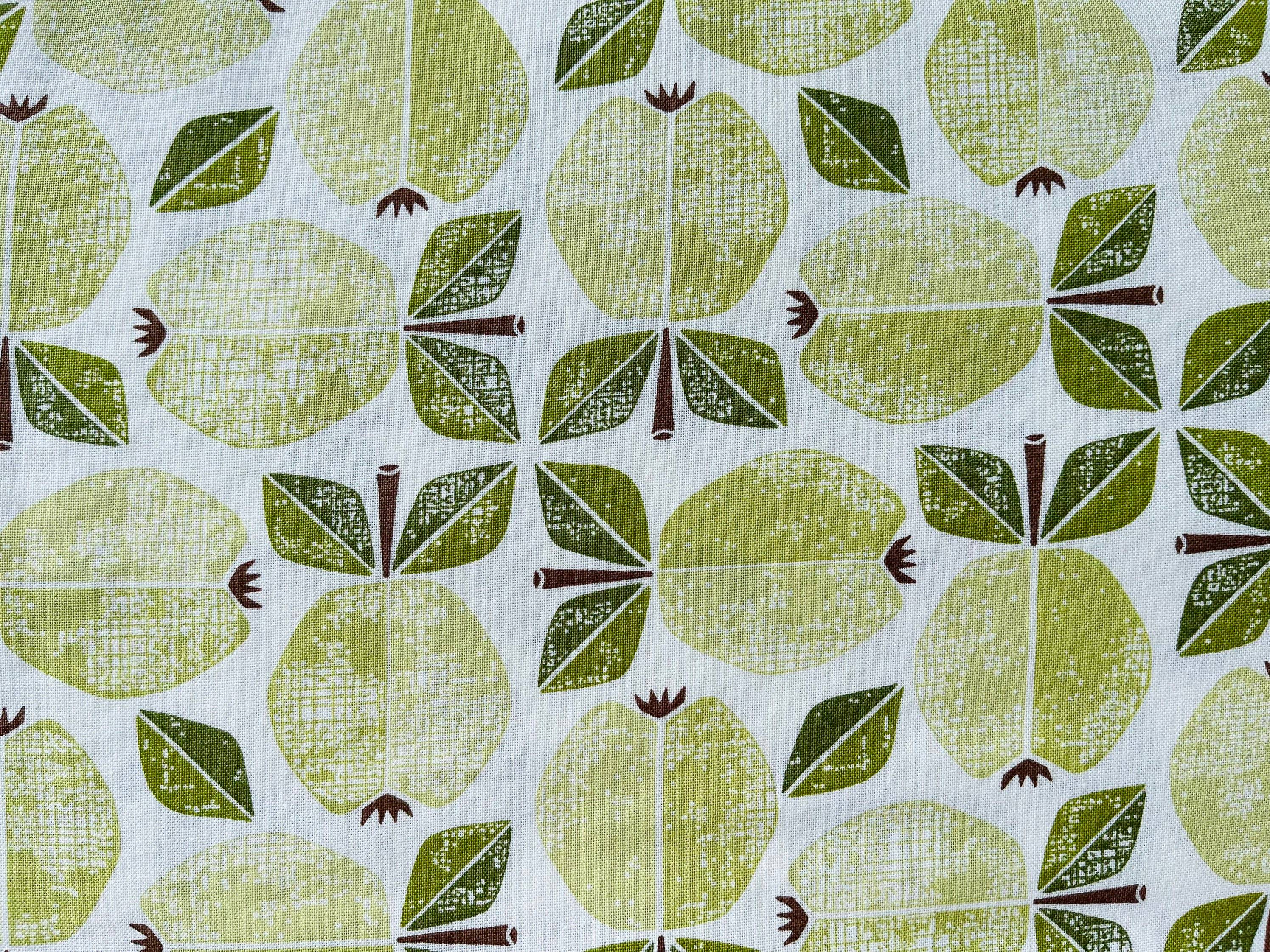 Under the Apple Tree - Apple - Green Fabric - White - Green- Brown - Loes Van Oosten - Cotton + Steel  - Quilting Cotton - LV504- GR3