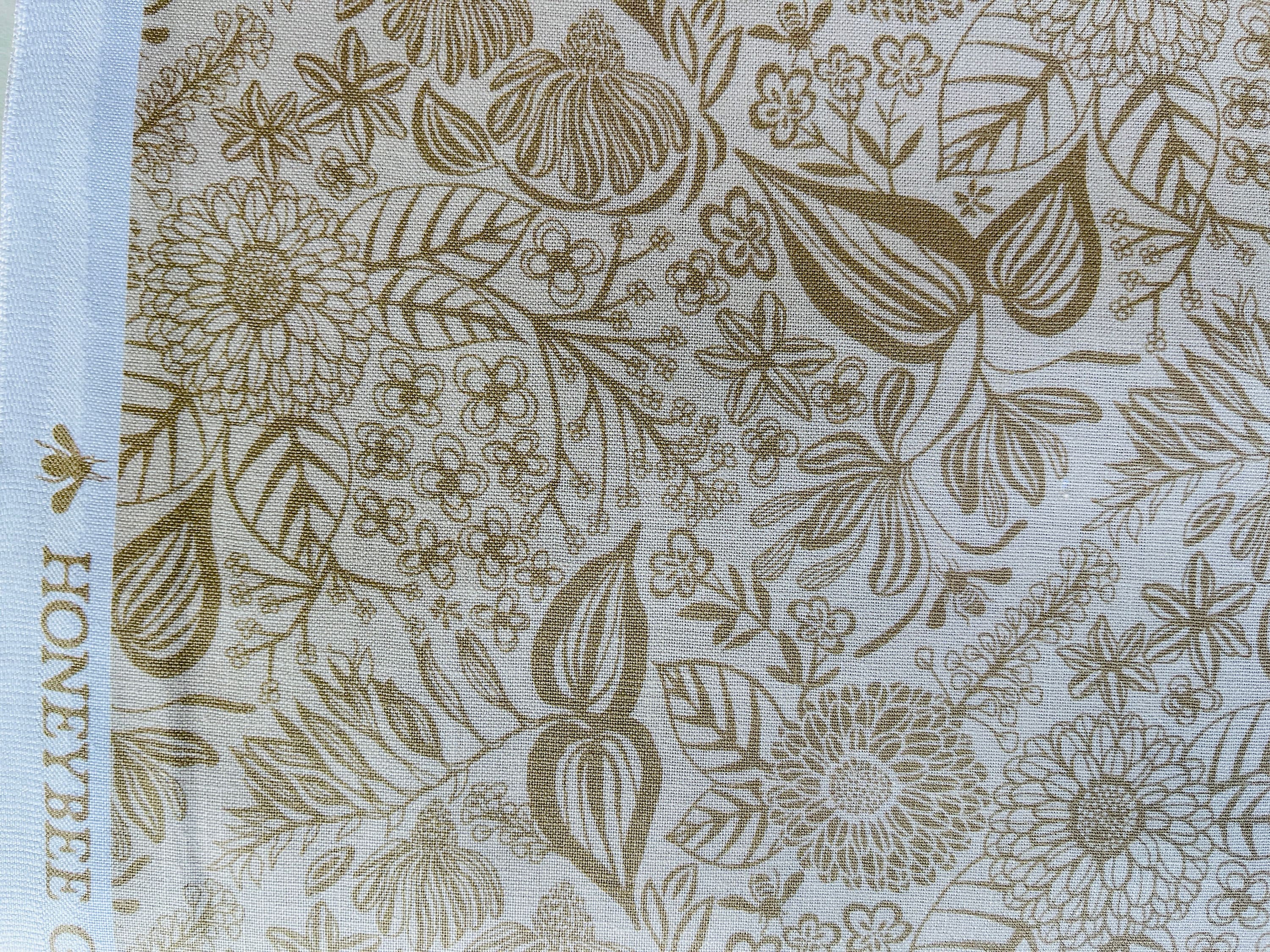 Honeybee Garden - Bee Garden - Overcast Fabric - Elizabeth Halpern - EH104-OV4