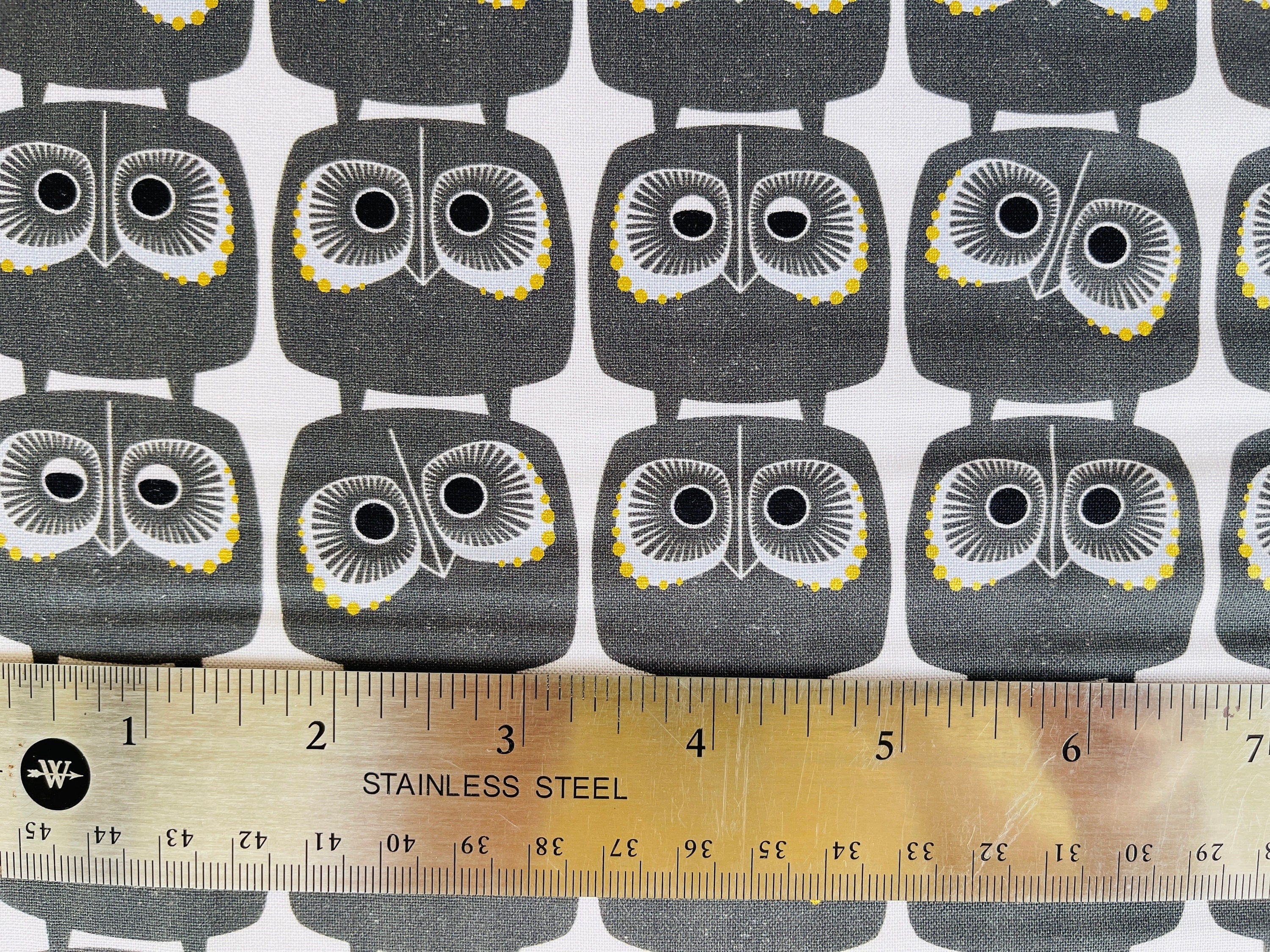 Sweet Floral Scent-Nosey Owl-Smoke Metallic Fabric-Loes Van Oosten-Cotton+Steel-LV801-SM4M