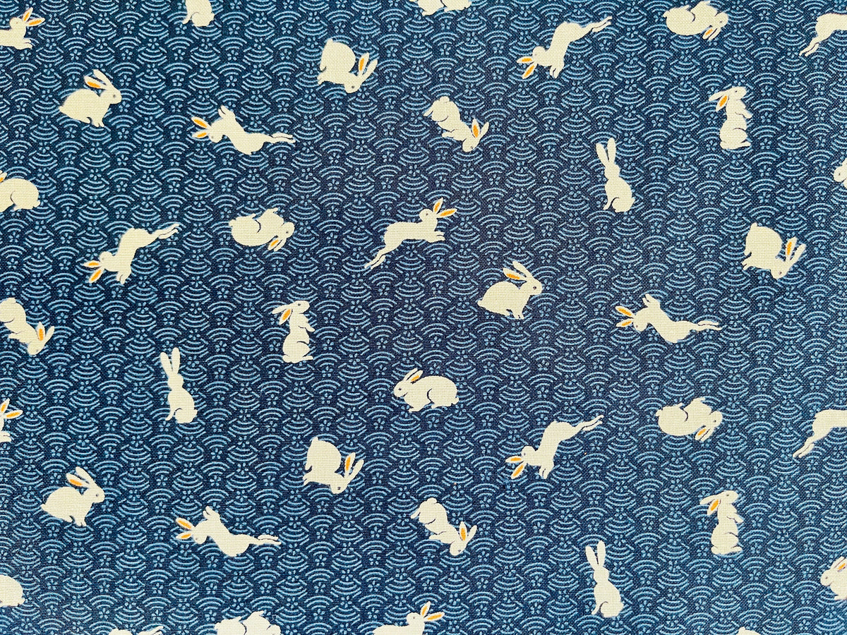 In The Woods-Playful Hare-Green Unbleached Fabric-Loes Van Oosten